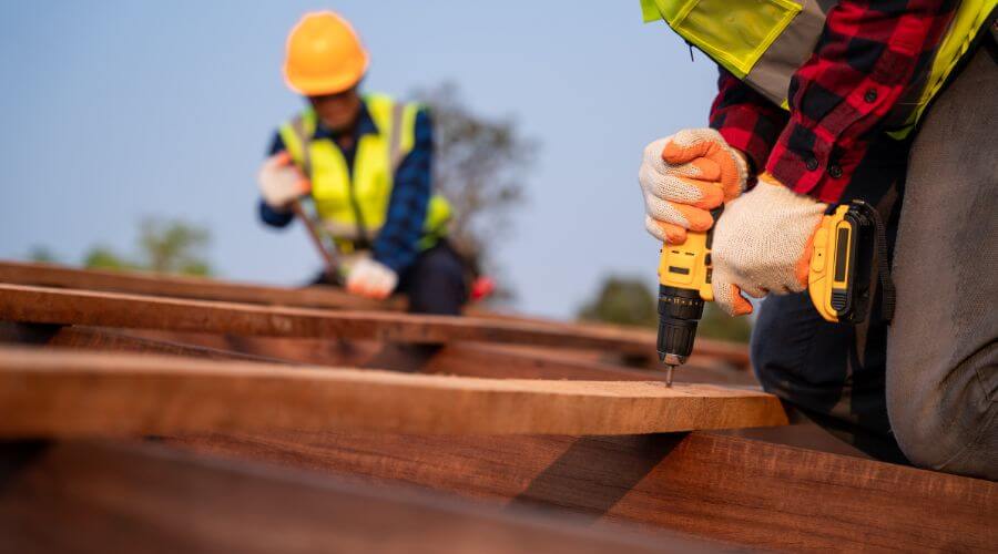 Professional residential roofers in London, KY